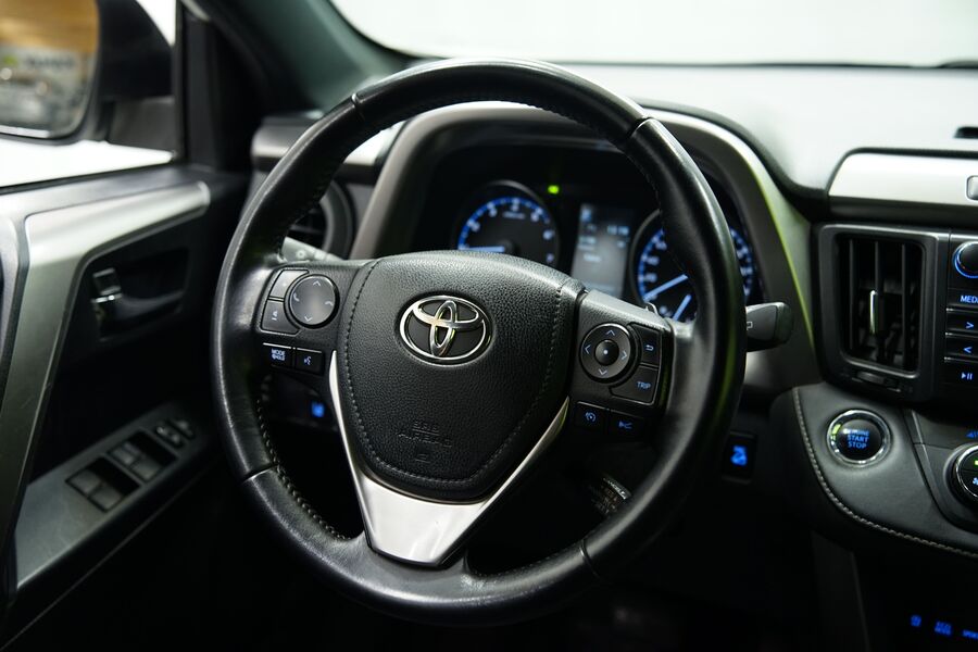 Toyota RAV4 vaihtoauto