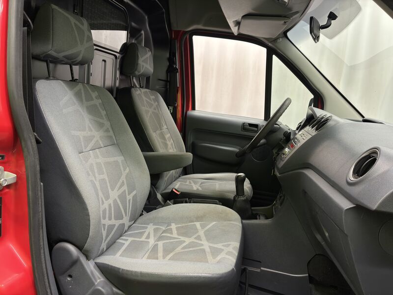 Ford Transit Connect vaihtoauto
