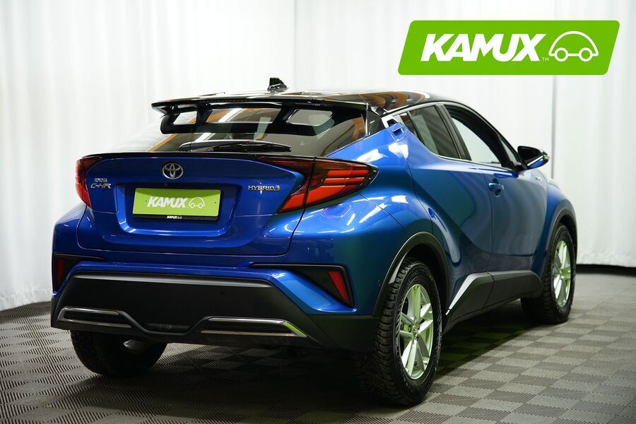 Toyota C-HR vaihtoauto