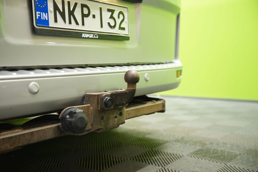 Ford Tourneo Custom vaihtoauto