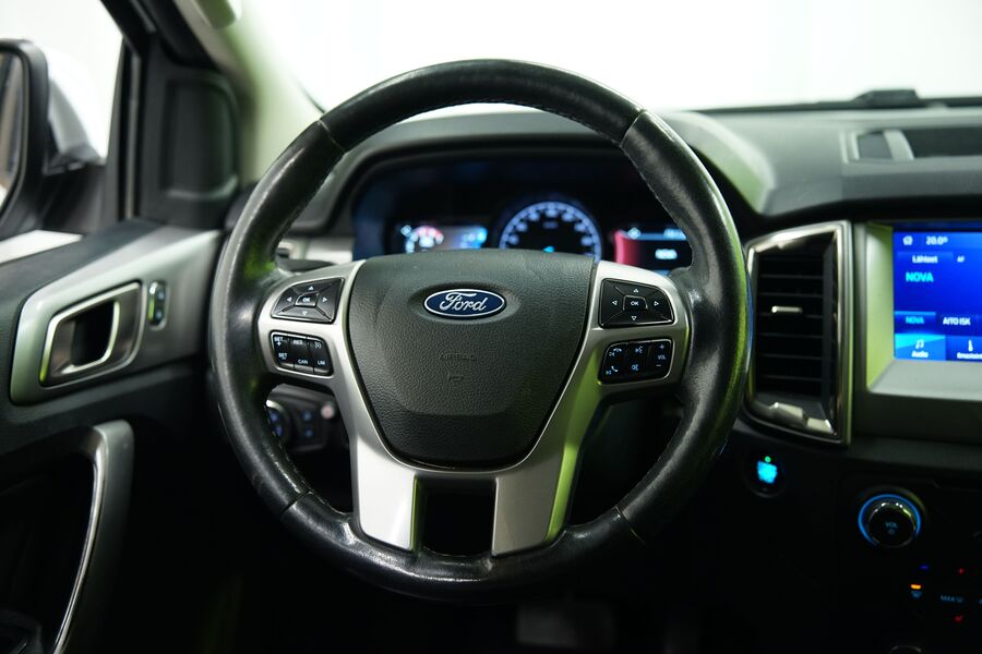 Ford Ranger vaihtoauto