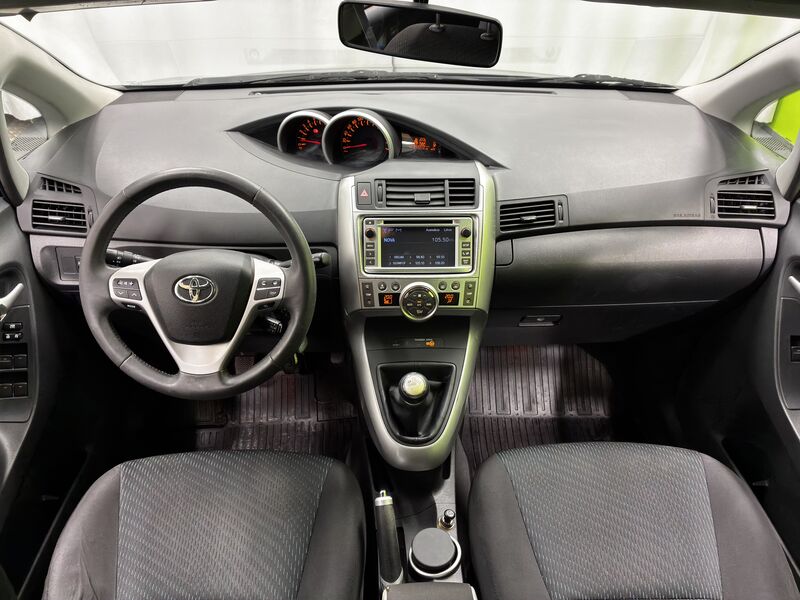 Toyota Verso vaihtoauto