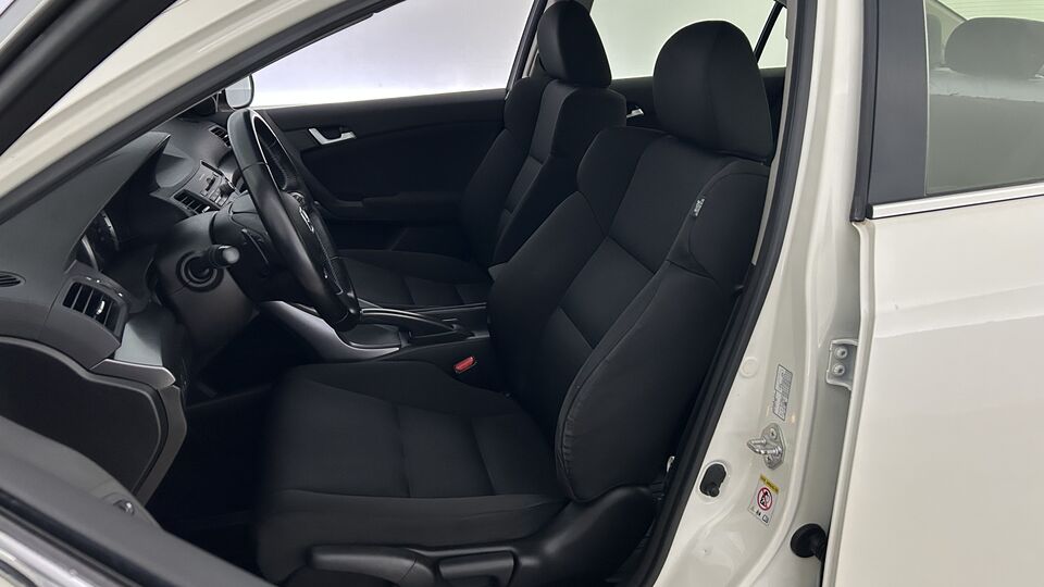 Honda Accord vaihtoauto