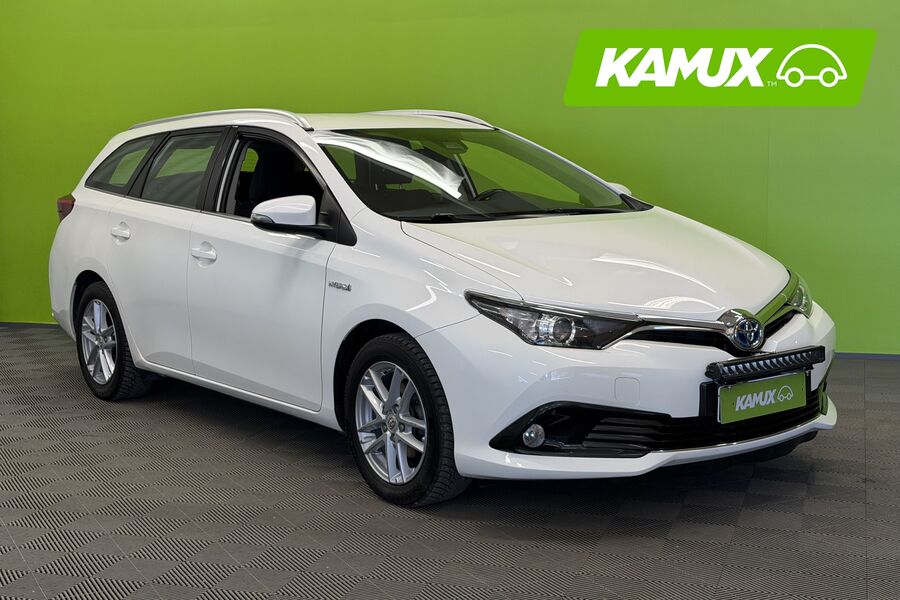 Toyota Auris vaihtoauto