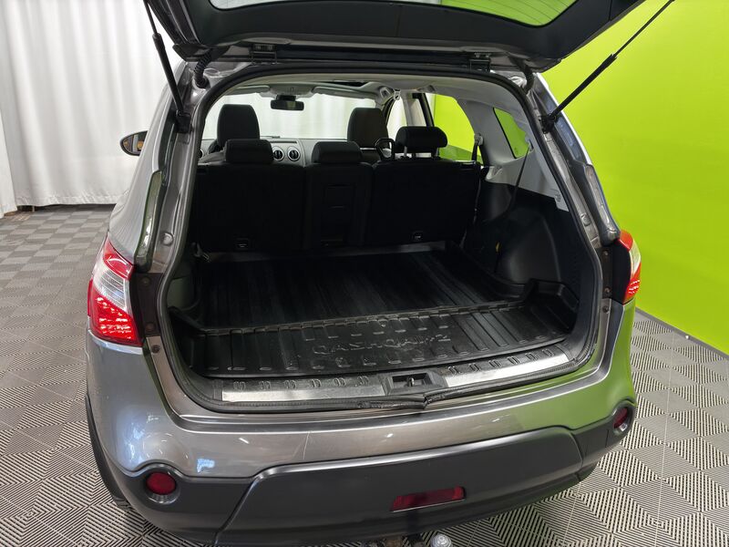 Nissan Qashqai+2 vaihtoauto