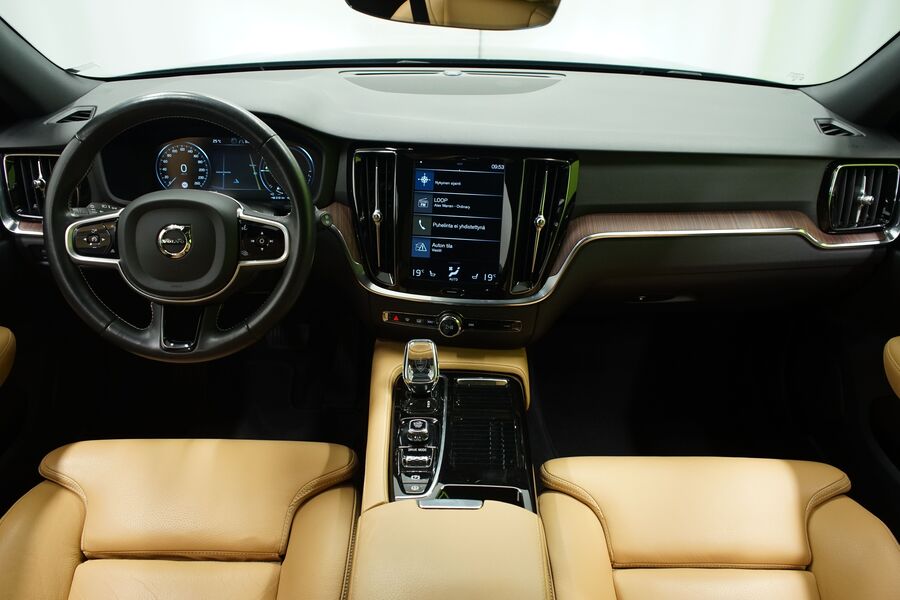 Volvo V60 vaihtoauto