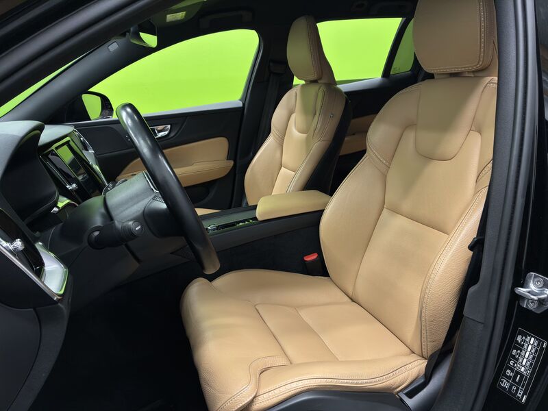 Volvo V60 Cross Country vaihtoauto