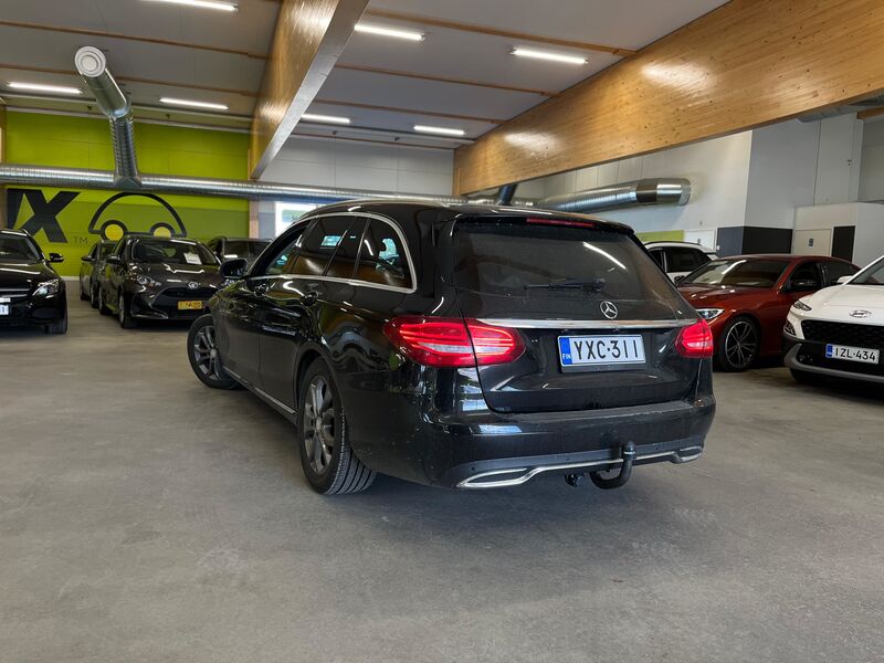 Mercedes-Benz C vaihtoauto