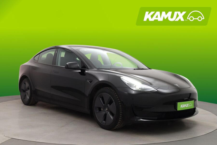 Tesla Model 3 vaihtoauto