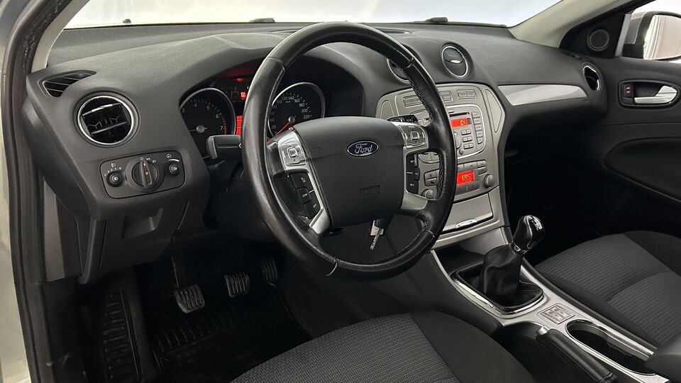 Ford Mondeo vaihtoauto