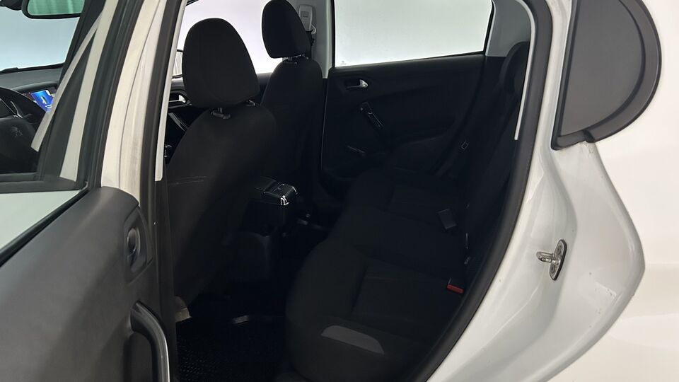 Peugeot 208 vaihtoauto