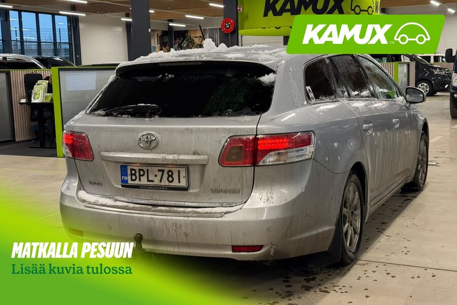 Toyota Avensis vaihtoauto