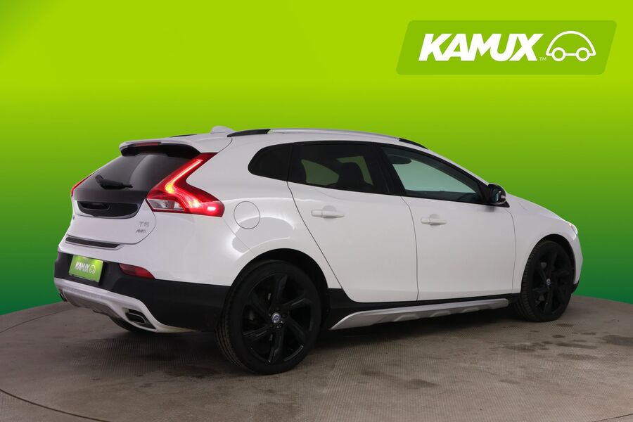 Volvo V40 Cross Country vaihtoauto