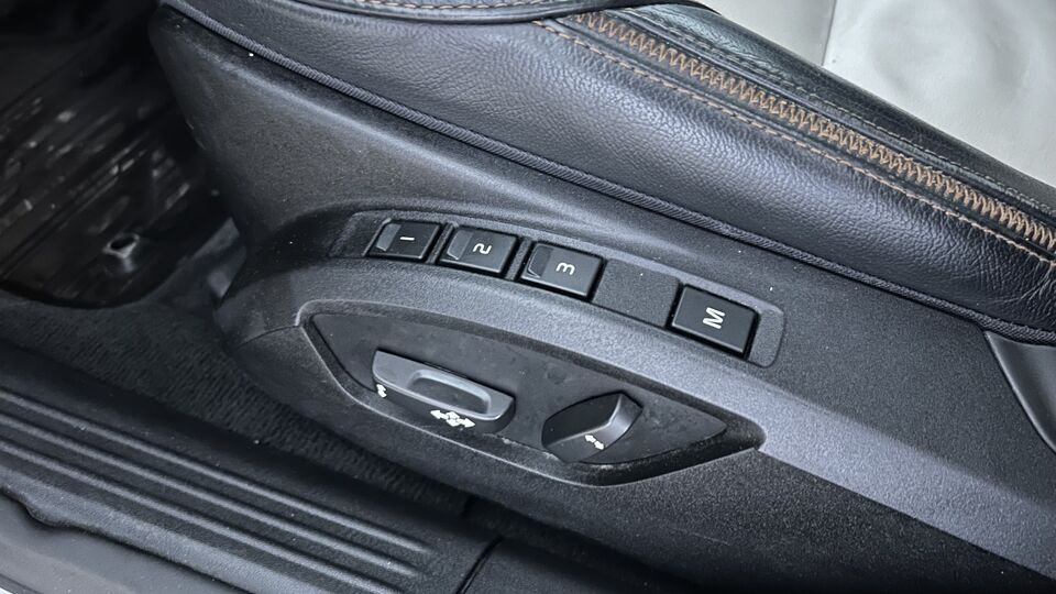 Volvo V40 Cross Country vaihtoauto