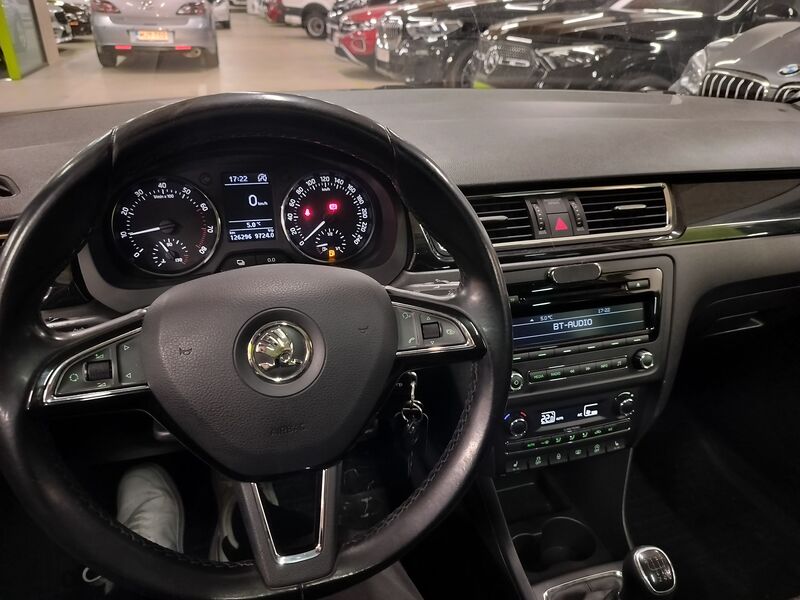 Skoda Rapid vaihtoauto