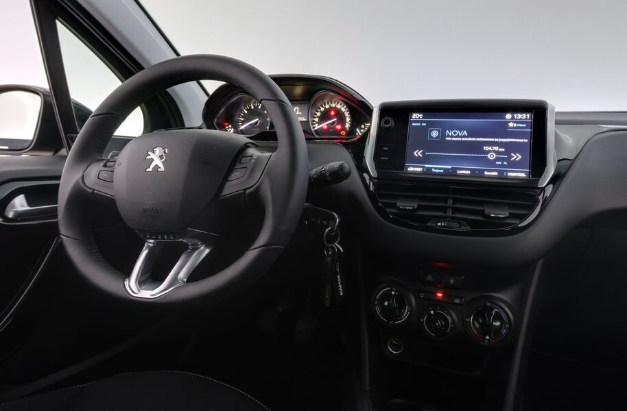 Peugeot 208 vaihtoauto