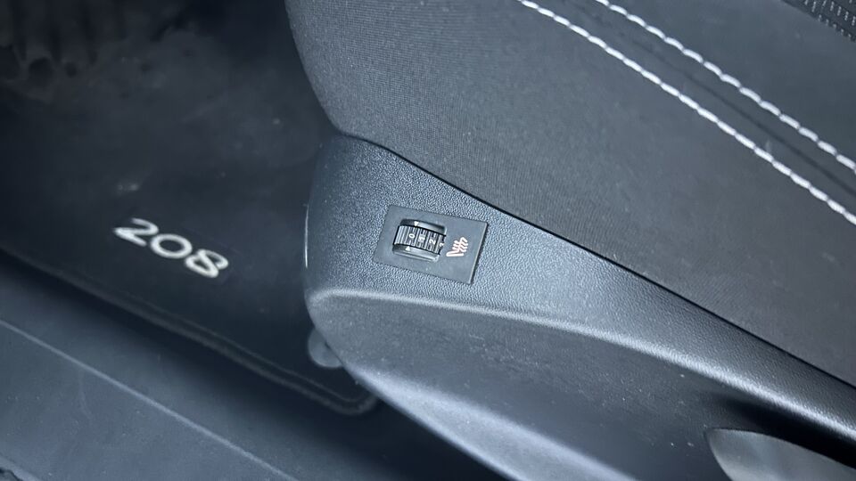 Peugeot 208 vaihtoauto