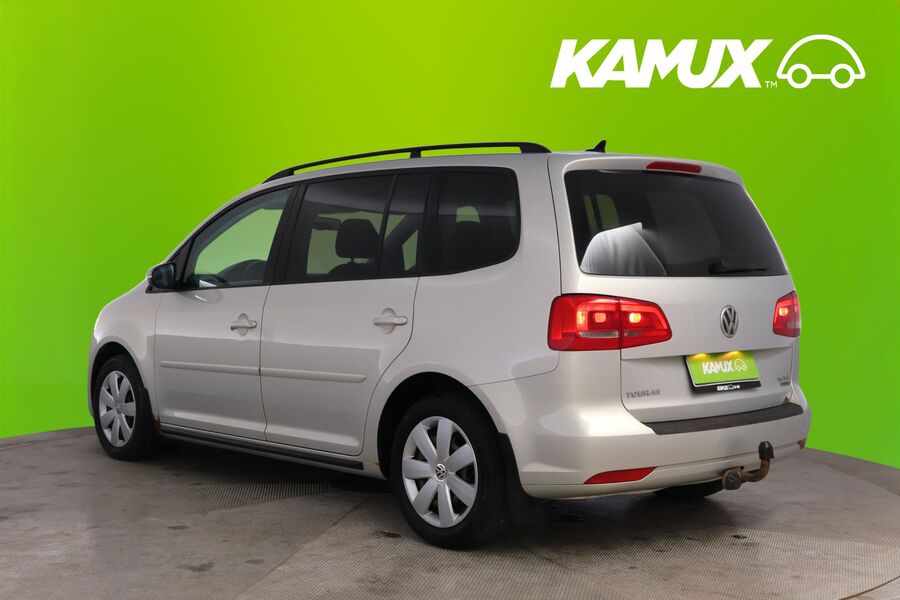 Volkswagen Touran vaihtoauto