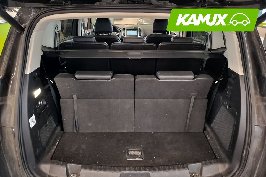 Ford S-MAX vaihtoauto