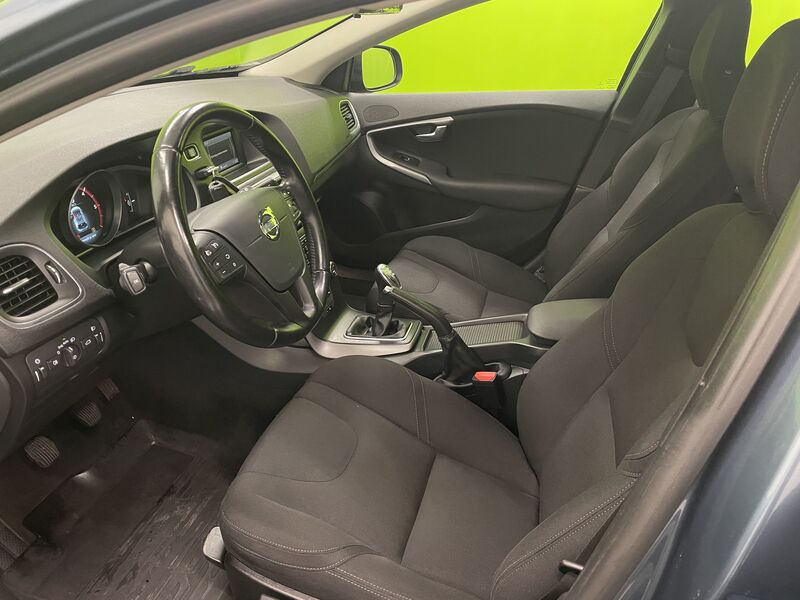 Volvo V40 vaihtoauto