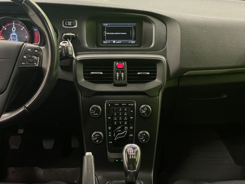 Volvo V40 vaihtoauto