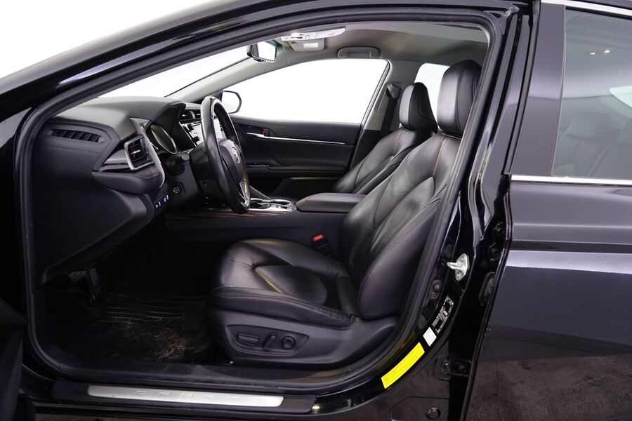 Toyota Camry vaihtoauto