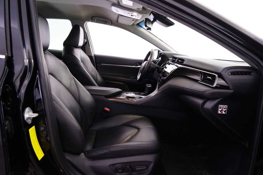 Toyota Camry vaihtoauto