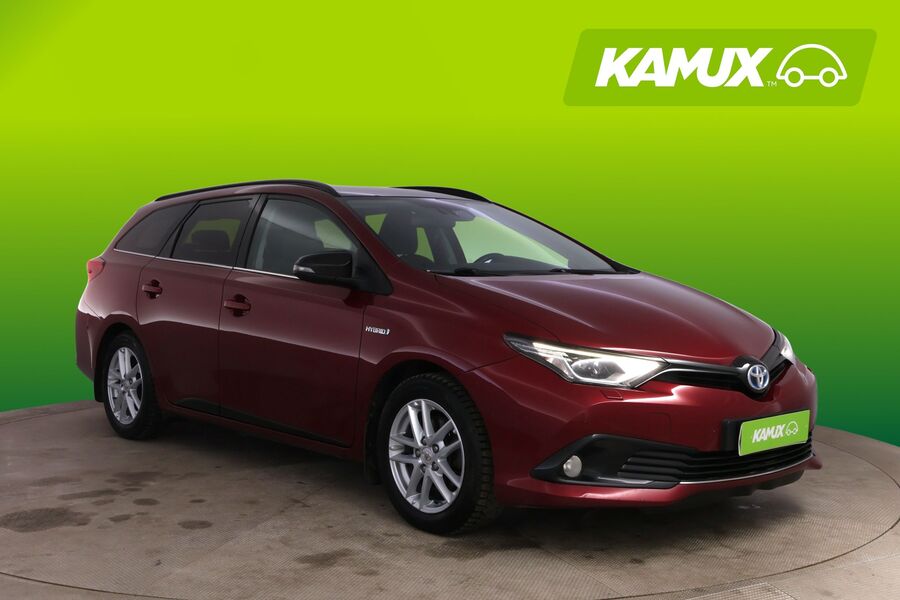 Toyota Auris vaihtoauto
