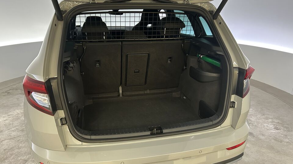 Skoda Karoq vaihtoauto