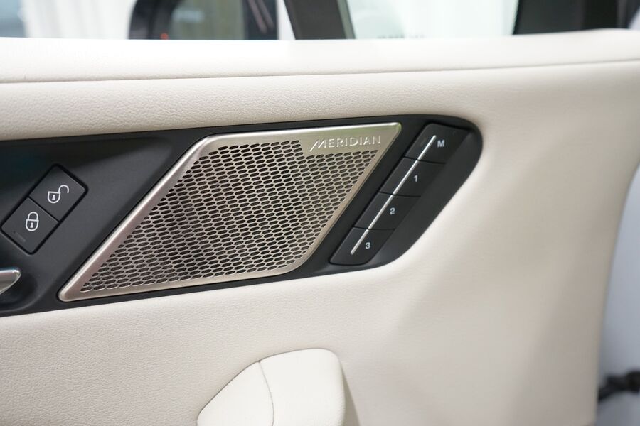 Jaguar I-PACE vaihtoauto