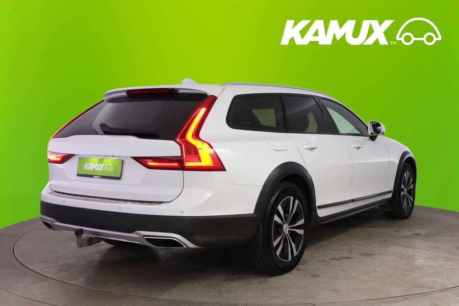 Volvo V90 Cross Country vaihtoauto