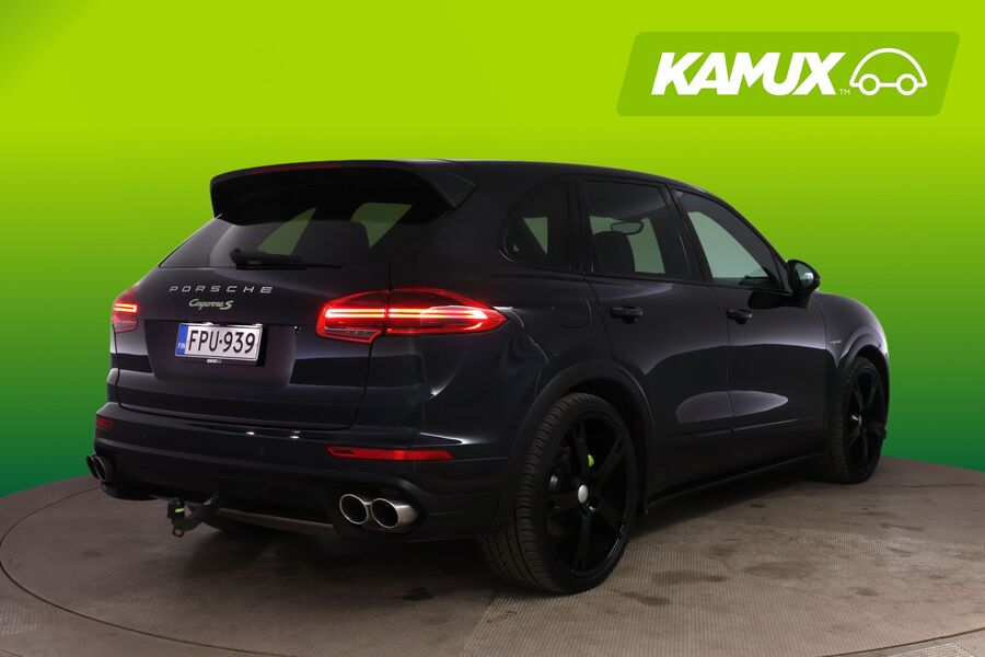 Porsche Cayenne vaihtoauto