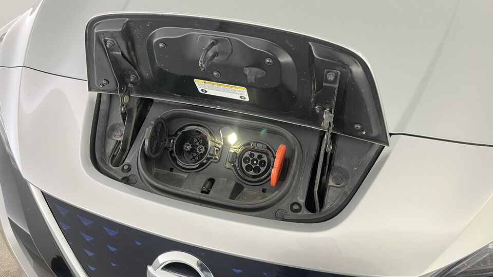 Nissan Leaf vaihtoauto