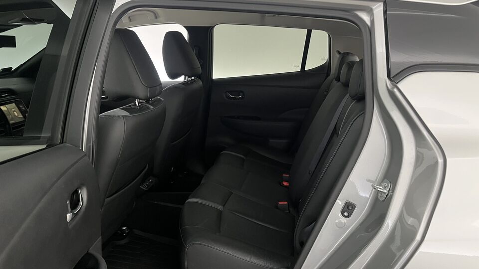 Nissan Leaf vaihtoauto