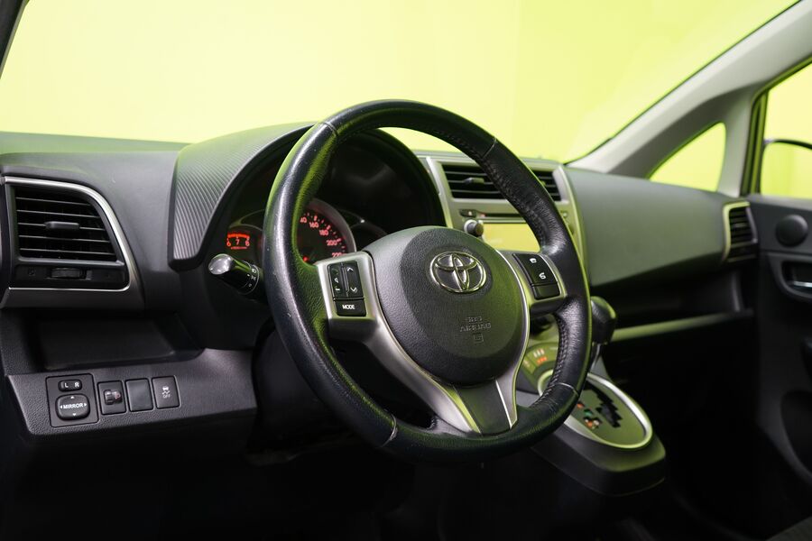 Toyota Verso-S vaihtoauto