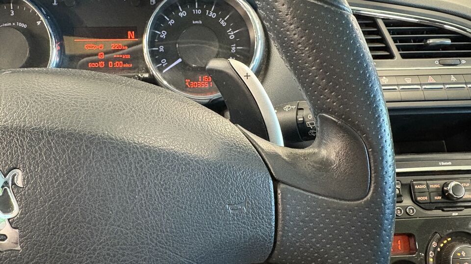 Peugeot 5008 vaihtoauto