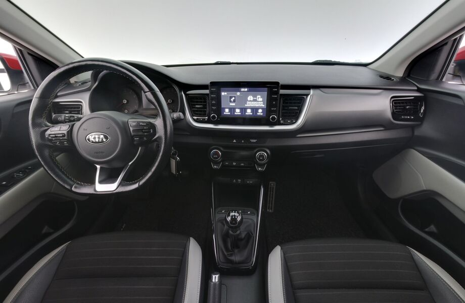 Kia Stonic vaihtoauto