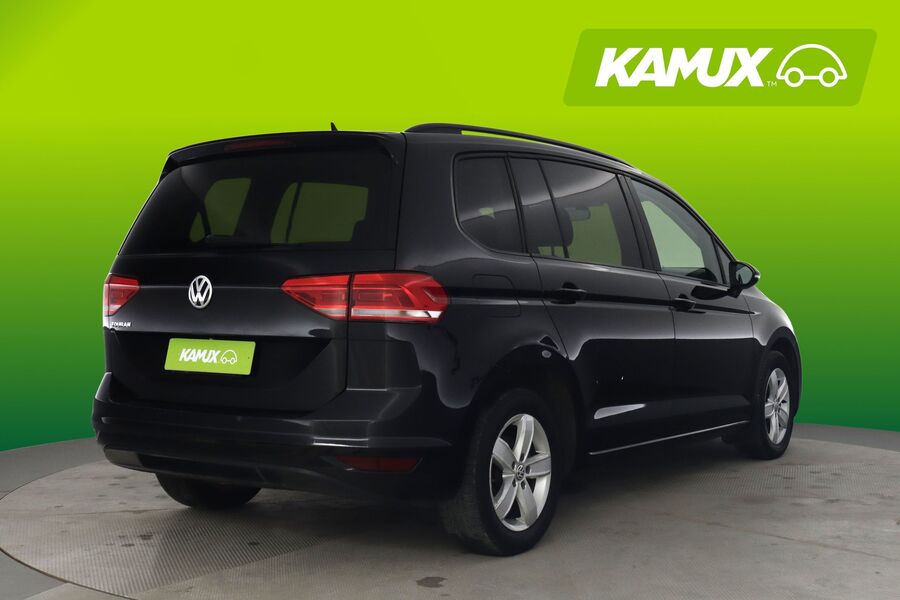 Volkswagen Touran vaihtoauto