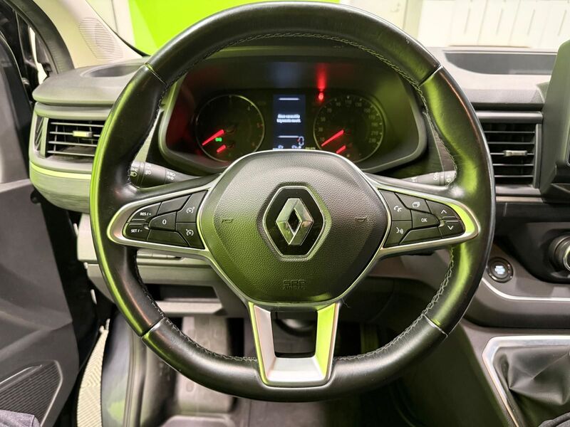 Renault Trafic Combi vaihtoauto