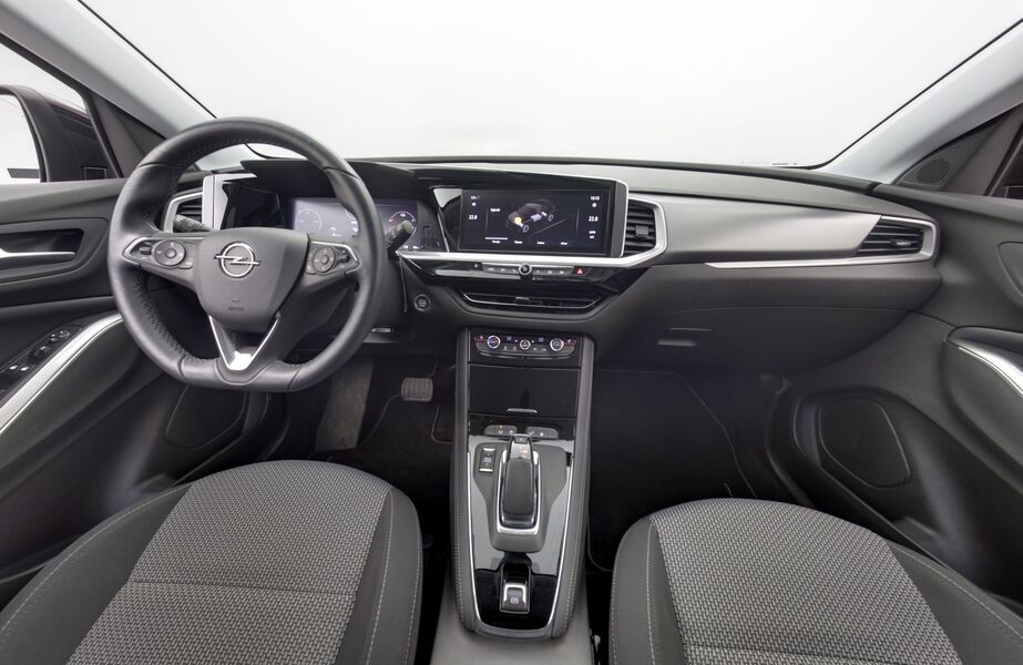 Opel Grandland vaihtoauto