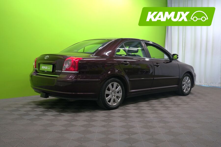 Toyota Avensis vaihtoauto