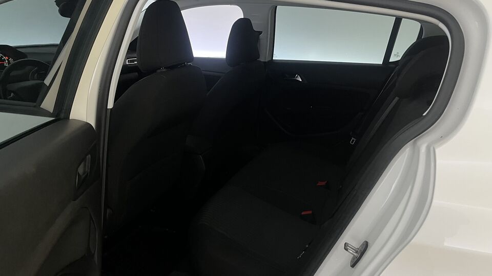 Peugeot 308 vaihtoauto