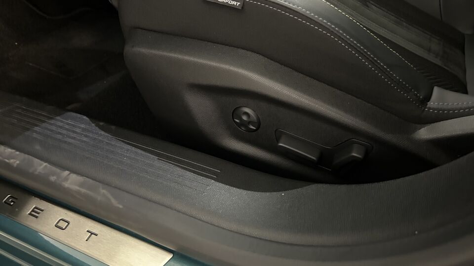 Peugeot E-308 vaihtoauto