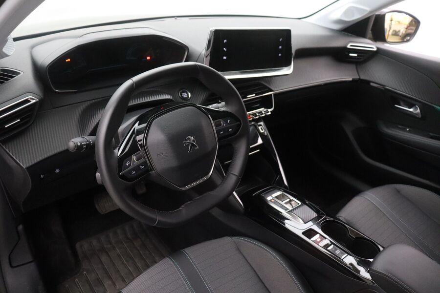 Peugeot 208 vaihtoauto