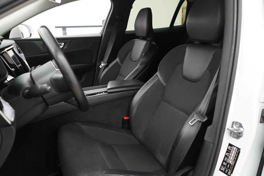 Volvo V60 Cross Country vaihtoauto