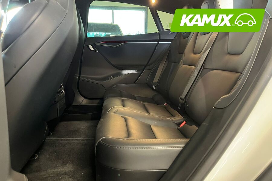 Tesla Model S vaihtoauto