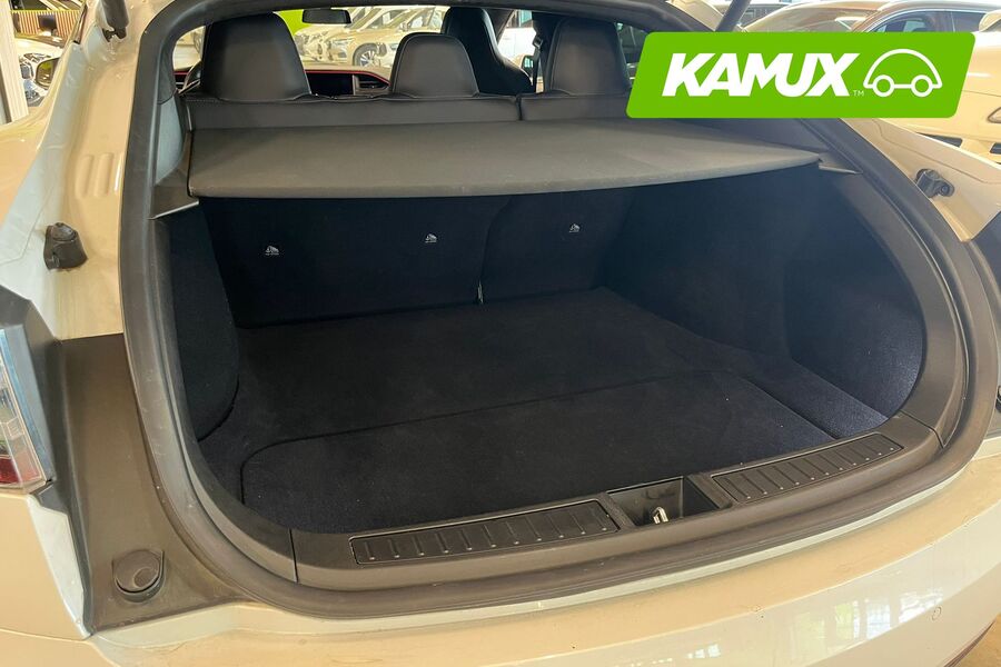 Tesla Model S vaihtoauto