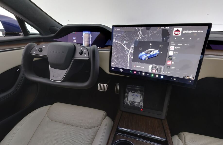 Tesla Model S vaihtoauto