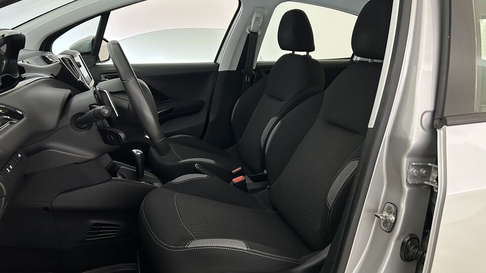 Peugeot 208 vaihtoauto