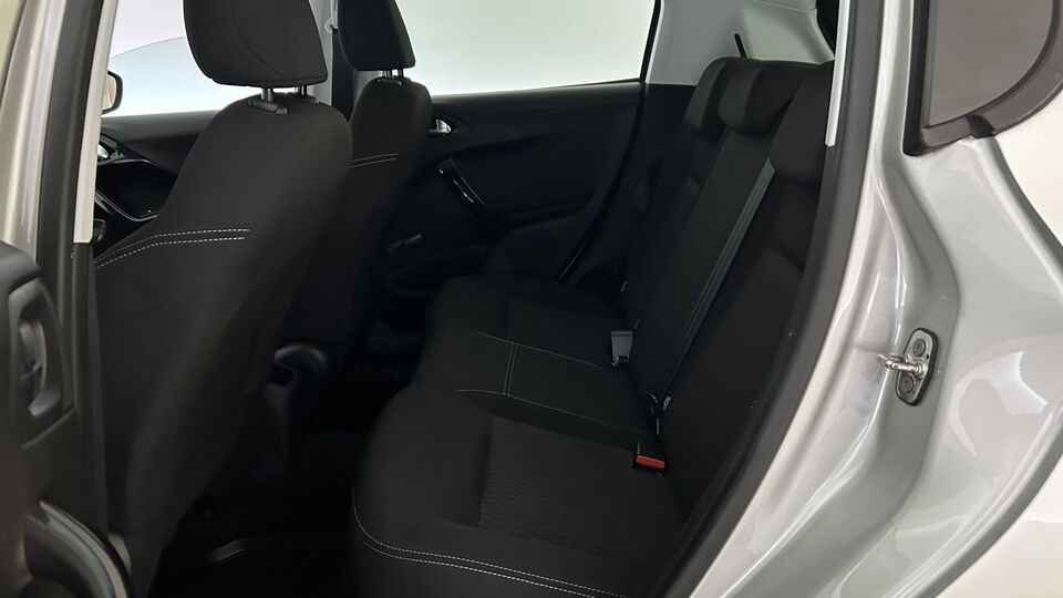 Peugeot 208 vaihtoauto